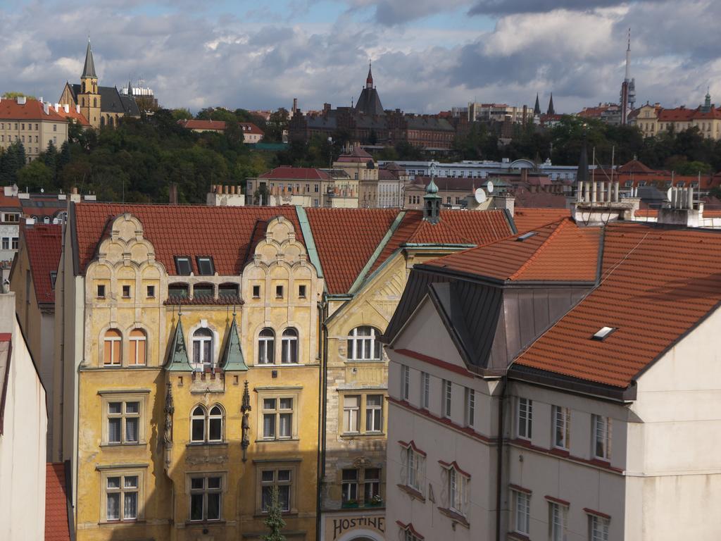 Stela'S Apartments - Vysehrad ปราก ภายนอก รูปภาพ