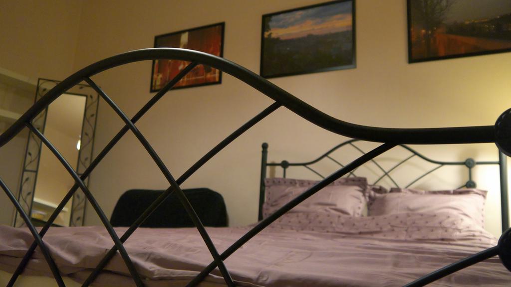 Stela'S Apartments - Vysehrad ปราก ภายนอก รูปภาพ